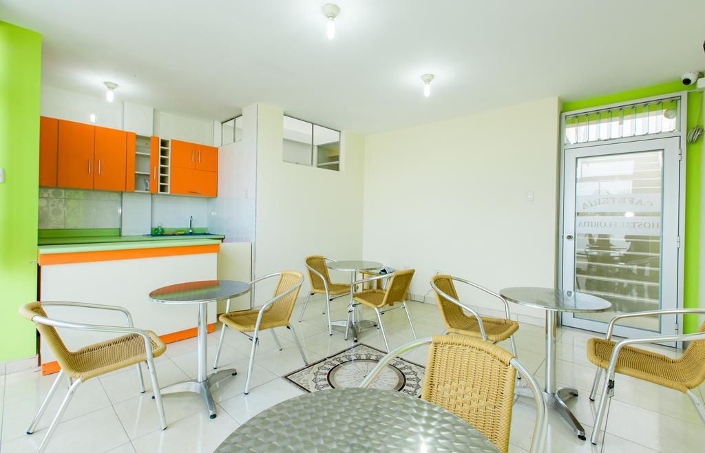 Hostal Florida Чиклайо Экстерьер фото